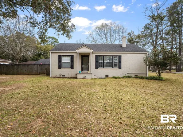 1100 Hand Ave, Bay Minette, AL 36507