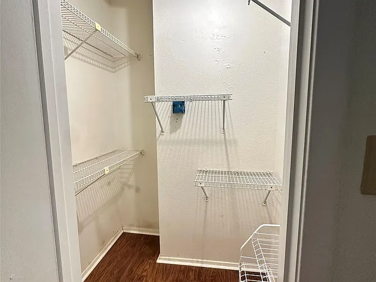 2801 Rio Grande St #203 — Photo 11