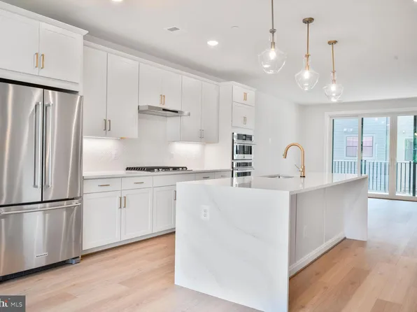 6050 Montrose Rd, North Bethesda, MD 20852