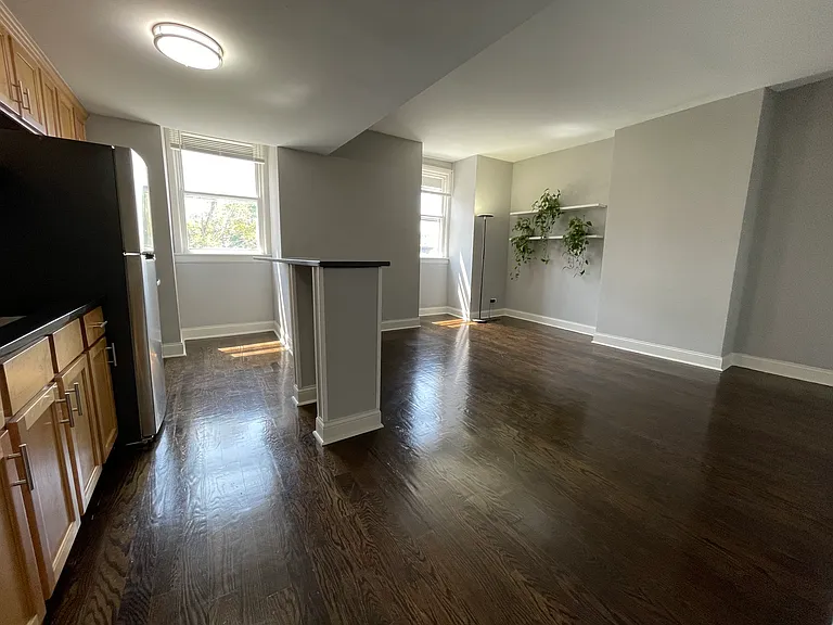 916 W Fullerton Ave #3 — Photo 6