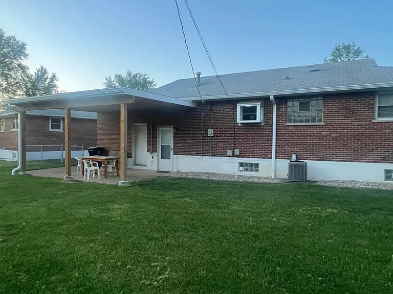 4128 Kettler Rd — Photo 3