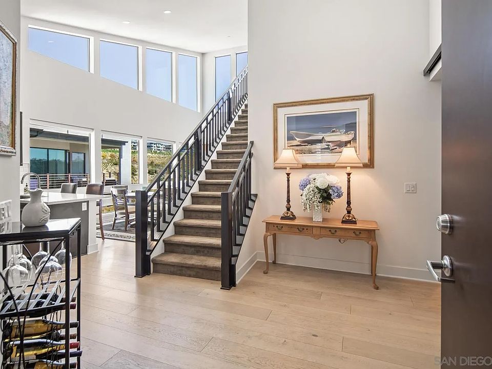 1st image of 8517 Aspect Dr
