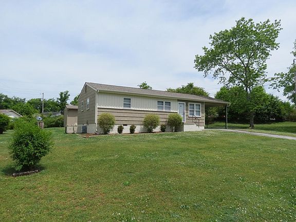 3rd image of 4723 Beverly Kay Dr