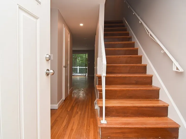 37-49 Arcadia Ave #45 — Photo 12