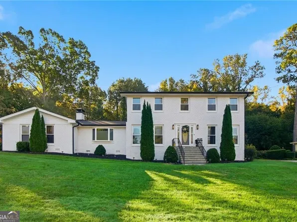 2519 Bentbrook Dr, Dunwoody, GA 30360