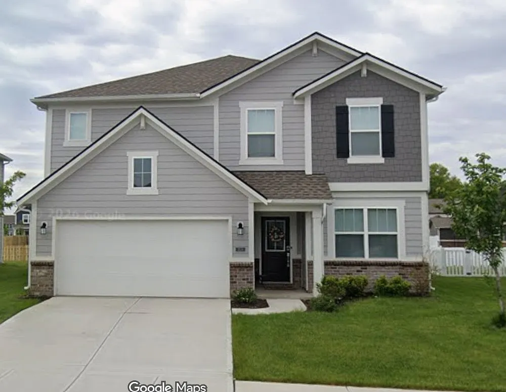 5 bed, 2427 sqft, $2,500 — Photo 1