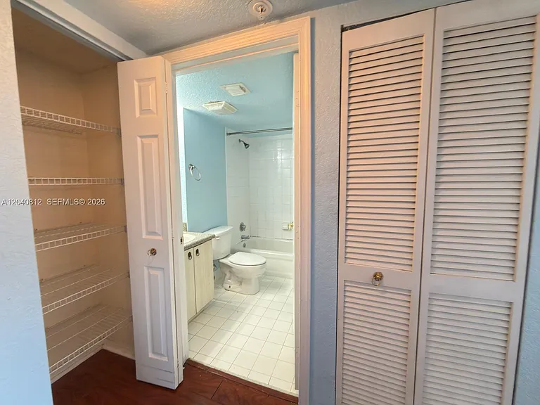 1801 N Flagler Dr #634 — Photo 24