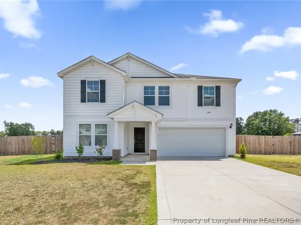 224 Walters Run Dr, Raeford, NC 28376