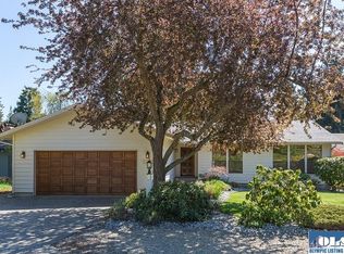 135 Hogans Vis, Sequim, WA 98382