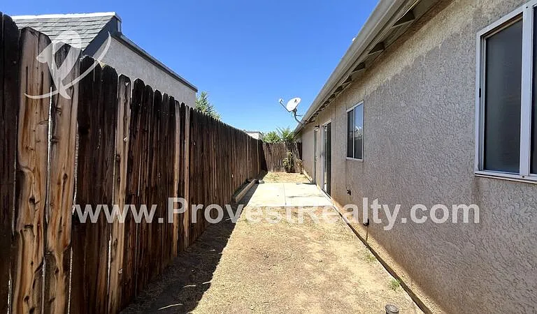 8914 I Ave #B1 — Photo 19