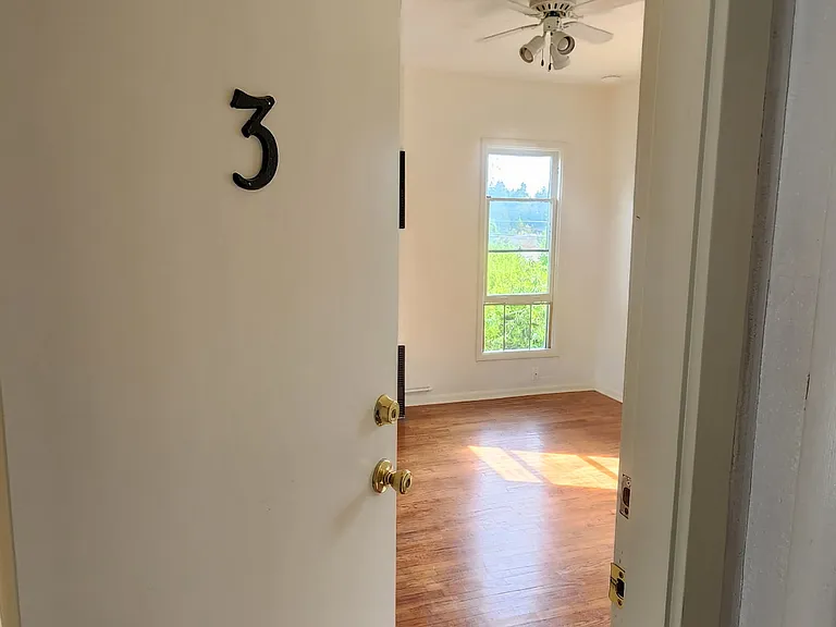 3703 S 7th St #3 — Photo 1
