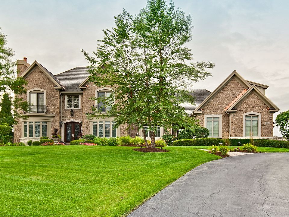 1st image of 22320 N Greenmeadow Dr
