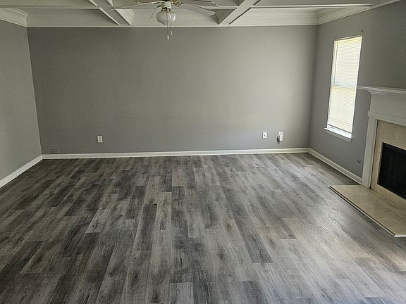 2nd image of 45 Willow Oak Way