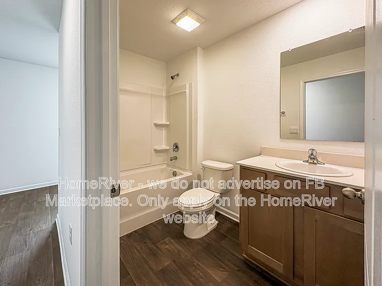 4271 Quaking St — Photo 5