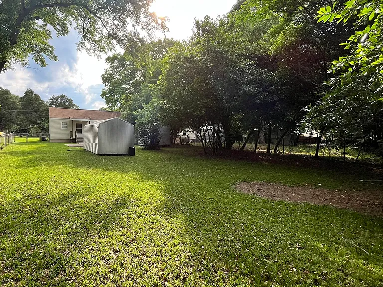 117 Thomas Blvd — Photo 13