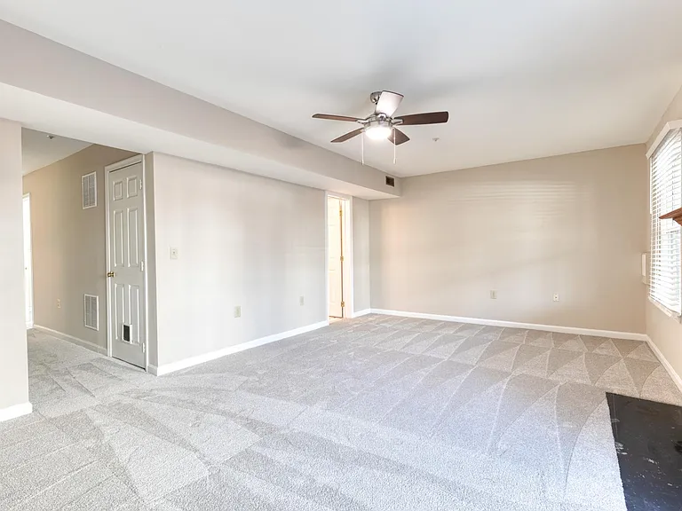 2502 Weston Ct — Photo 20