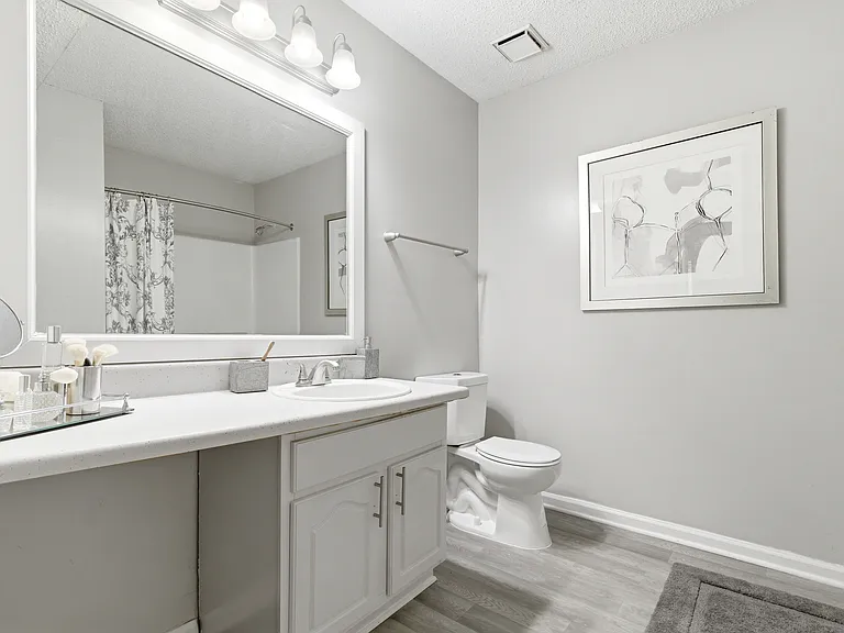 City Park Apartments — Photo 41