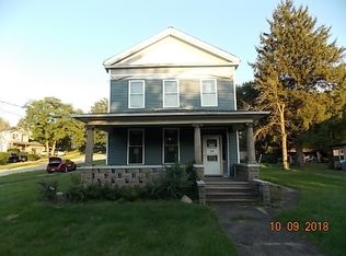 504 S State St, Lockport, IL 60441