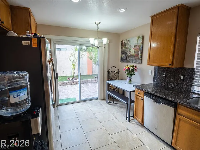 805 Old Mine Creek Ln — Photo 12