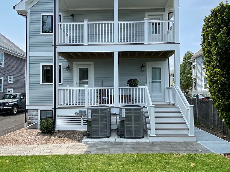 31-33 Brimmer St #2 — Photo 27