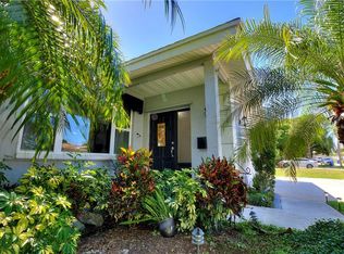 5957 19th St NE, Saint Petersburg, FL 33703