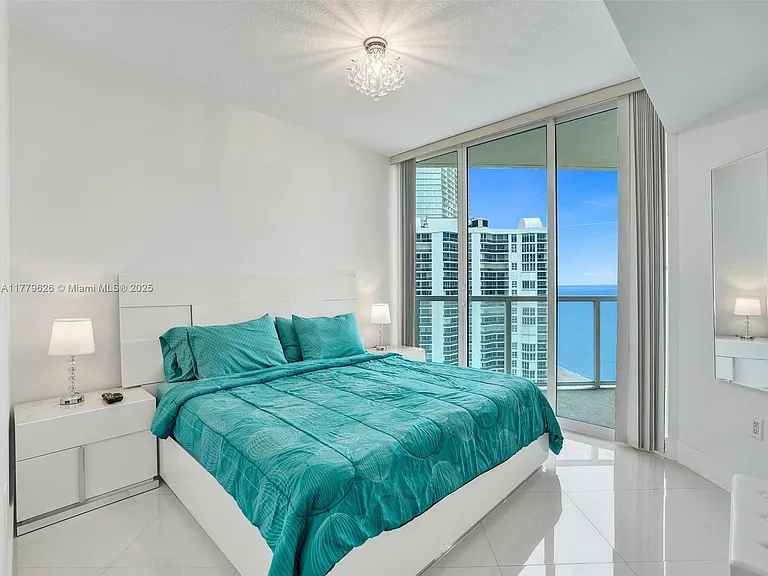 16699 Collins Ave #2305 — Photo 18