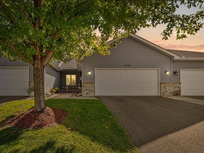 2713 Village Dr, Faribault, MN, 55021