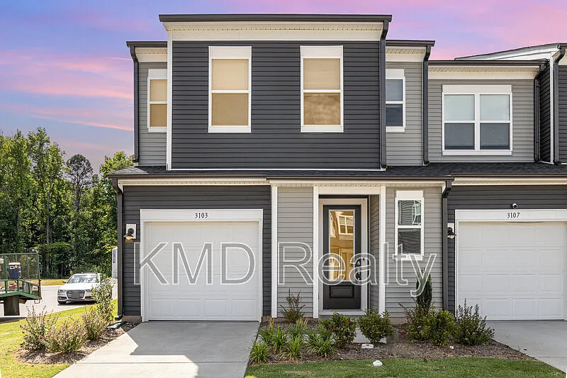 3103 Hutton Gardens Ln