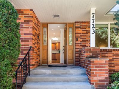 7723 Seward Park Avenue S, Seattle, WA, 98118