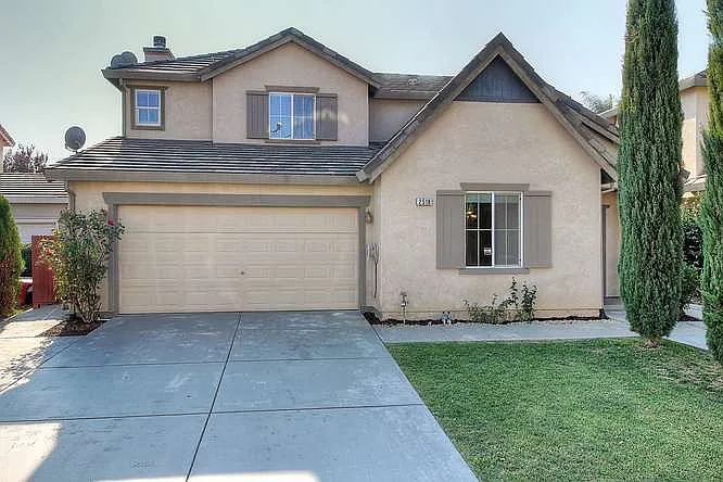 2518 Gaines Ln photo 1