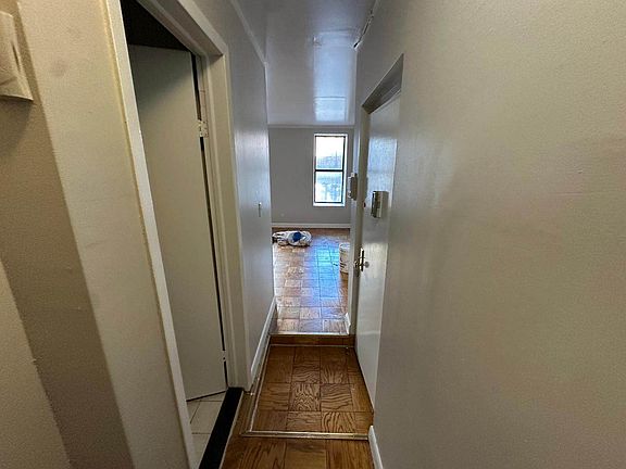 4th image of 548 W 50th St APT 2FE