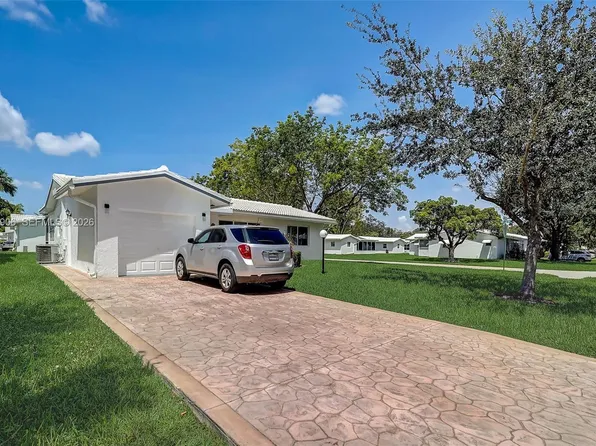 1651 NW 85th Ave, Plantation, FL 33322