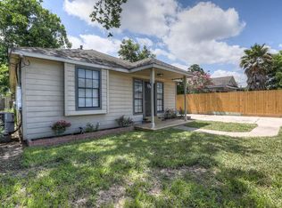 5811 Fulton St, Houston, TX 77009