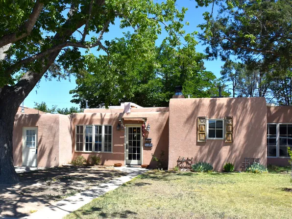 3013 Frontier Ave NE, Albuquerque, NM 87106