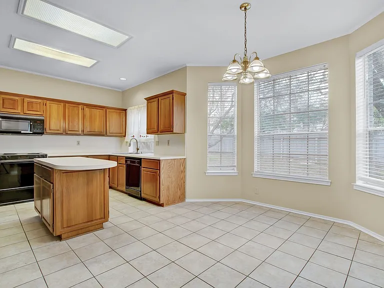 1814 Caversham Pass Ln — Photo 8