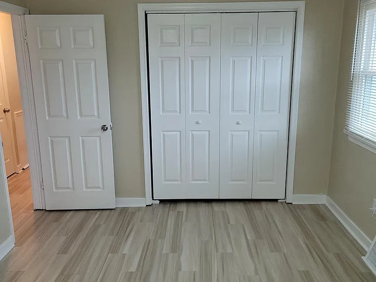1331 Astor St #2 — Photo 26