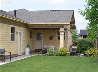 1600 NW Hickory Pl, Redmond, OR