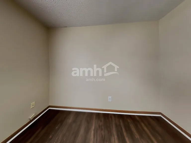 8255 Captain Dr — Photo 18