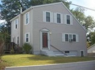 46 Oak Neck Rd, Hyannis, MA 02601