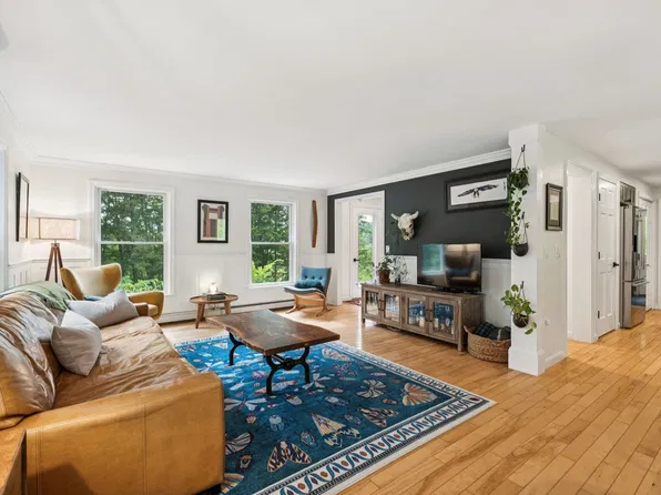 167 Limey Lane, Pomfret, VT 05053