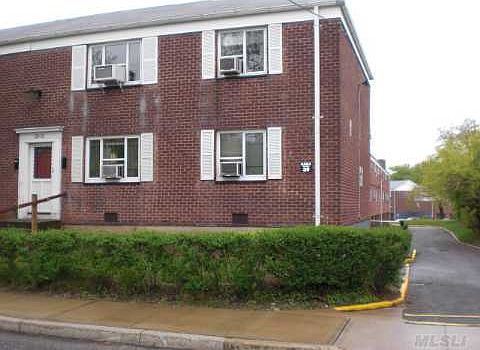 1st image of 22410 Hillside Ave