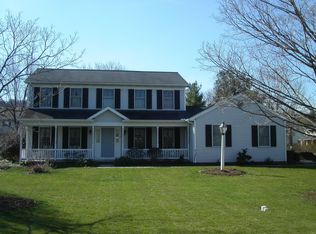 1325 Kenstar Dr, Landisville, PA