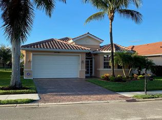 14087 Mirror Ct, Naples, FL 34114