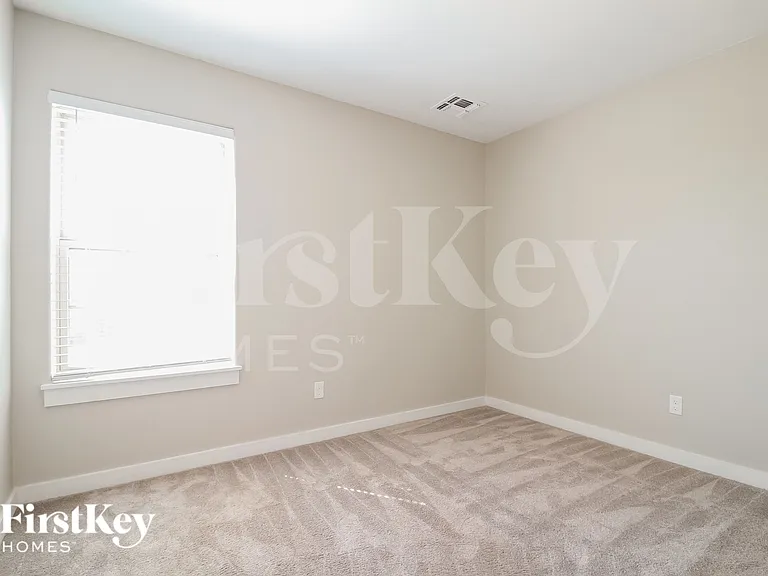 9701 Sundance Ridge Rd — Photo 15