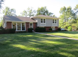 5300 Riggs St, Mission, KS 66202