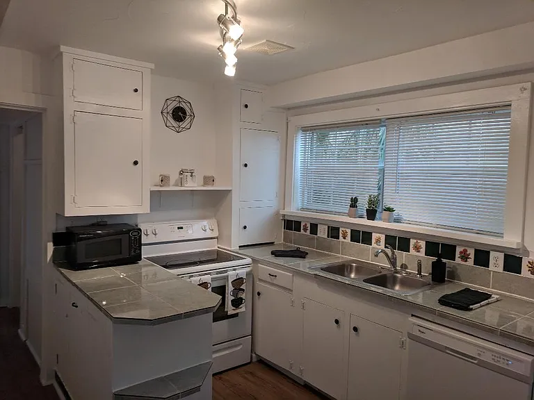 Kitchen With Dishwasher