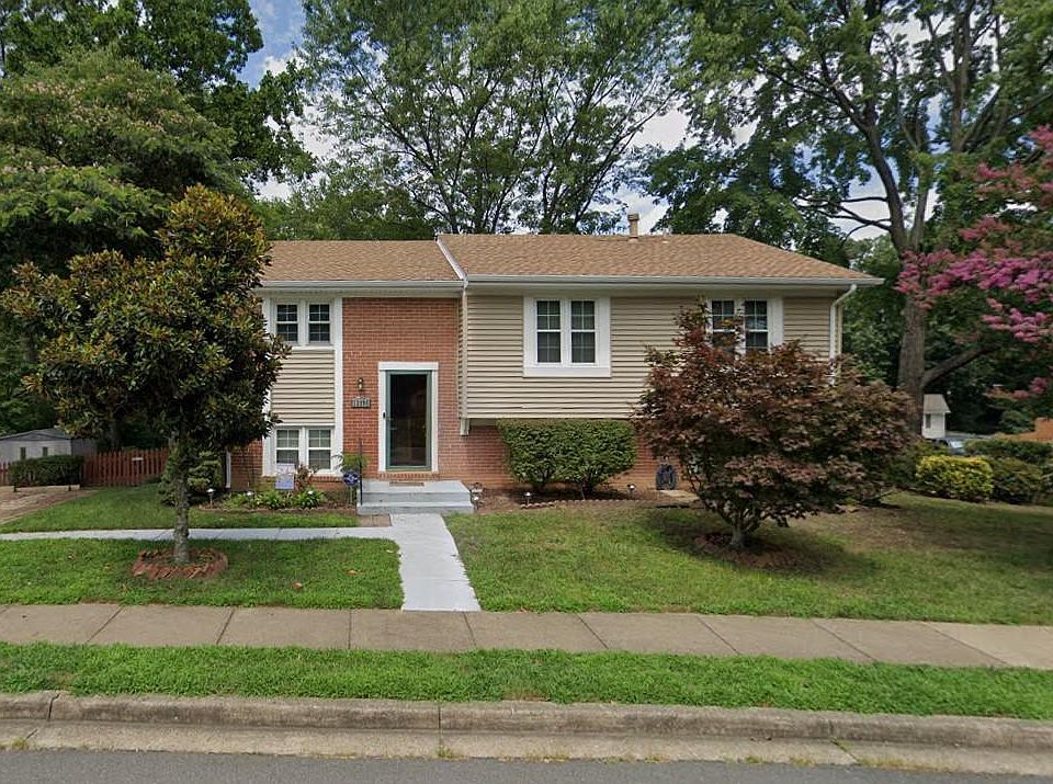 1st image of 12696 Greenhall Dr