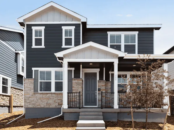 697 N Ukraine St, Aurora, CO 80018