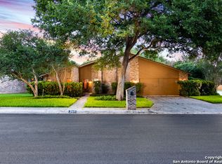 13402 La Vista Dr, San Antonio, TX 78216