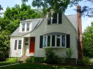 277 Triangle St, Amherst, MA 01002